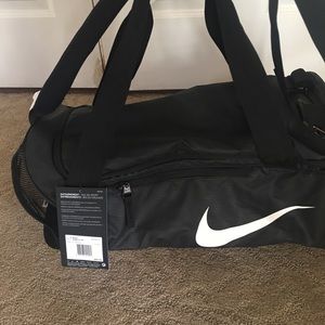 nike alpha adapt cross